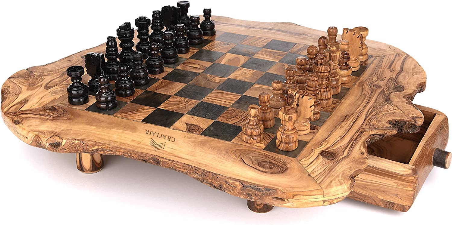 Preis schachmatt: Schach-Set mit einzigartigem Design aus Echtholz stark  reduziert